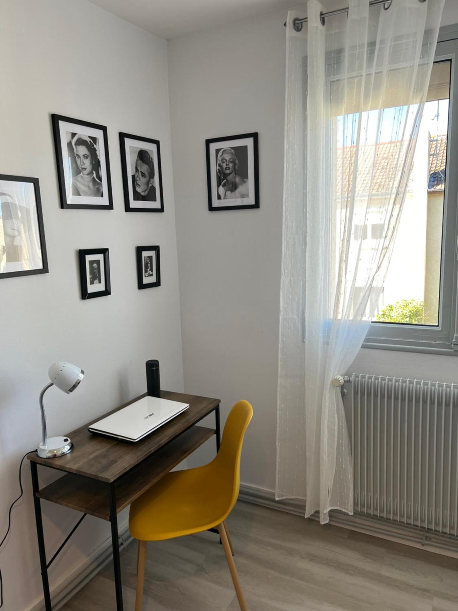 Maison 3 Chambres 6 Personnes Et Garage ชาโตรูซ์ ภายนอก รูปภาพ